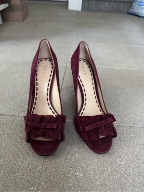 Enzo Angiolini Burgundy Suede Peep-Toe Pumps with Ruffle Accent